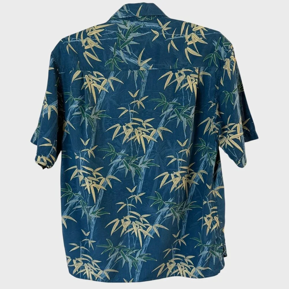 Tommy Bahama Bamboo Print Silk Camp Shirt Blue Mens Large S/S Hawaiian Button-Up